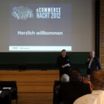 eCommerce Nacht Bild 4 | Begrüßung durch Prof. Dr. Reiner Anselstetter (HAW) und Norbert Weig (fotopuzzle.de)