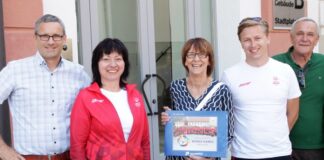 Special Olympics 2023: puzzleYOU überreicht 115 Puzzles an ungarische Mannschaft