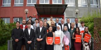 Puzzles für die Absolventen der Mittelschule Altenstadt